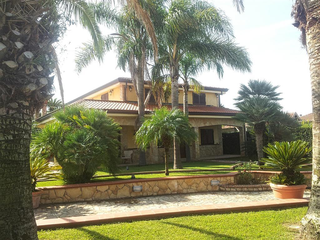 Complesso Turistico Ricettivo L'Oasi Del Golfo Di Salerno Apartment Battipaglia Ngoại thất bức ảnh