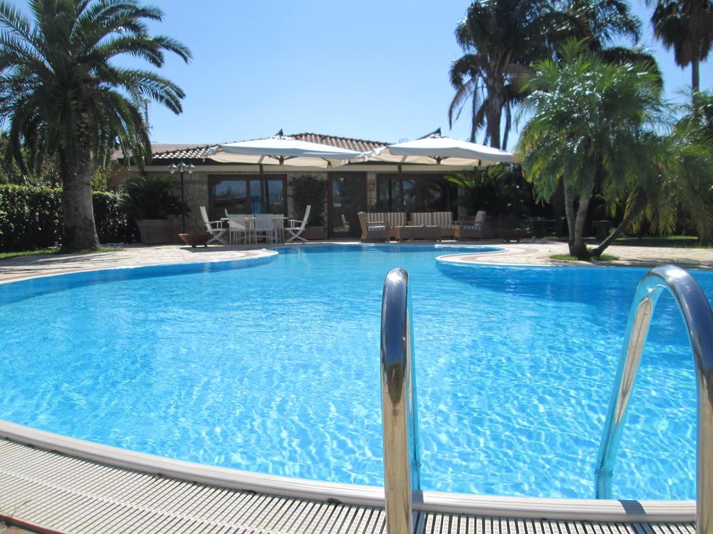 Complesso Turistico Ricettivo L'Oasi Del Golfo Di Salerno Apartment Battipaglia Ngoại thất bức ảnh